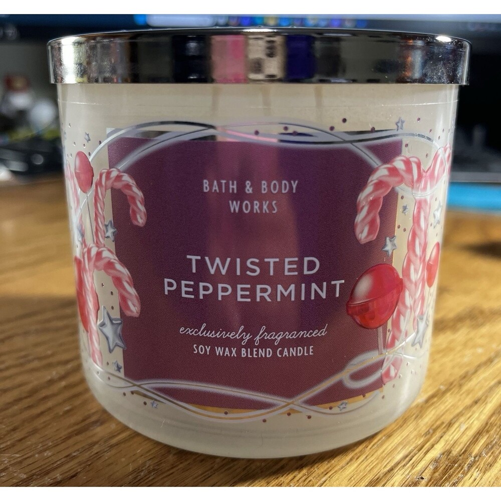 Bath & Body Works Twisted Peppermint Scented 3 Wick Soy  Blend Candle 25-45 Hrs